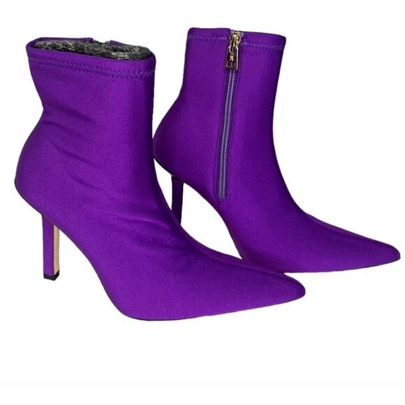 Good American Neoprene Kickstand Sock Bootie - Picture 7 of 10